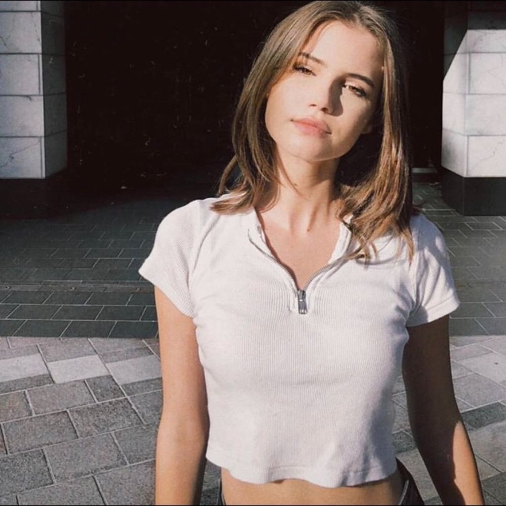 Brandy Melville white zipper crop top